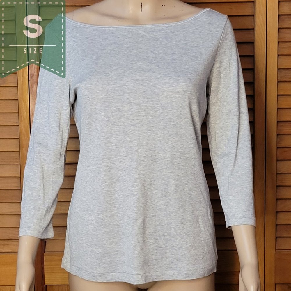 Gray 3/4 Sleeve Banana Republic Top